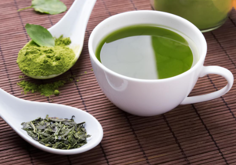 Cómo tomar el té verde para la gastritis